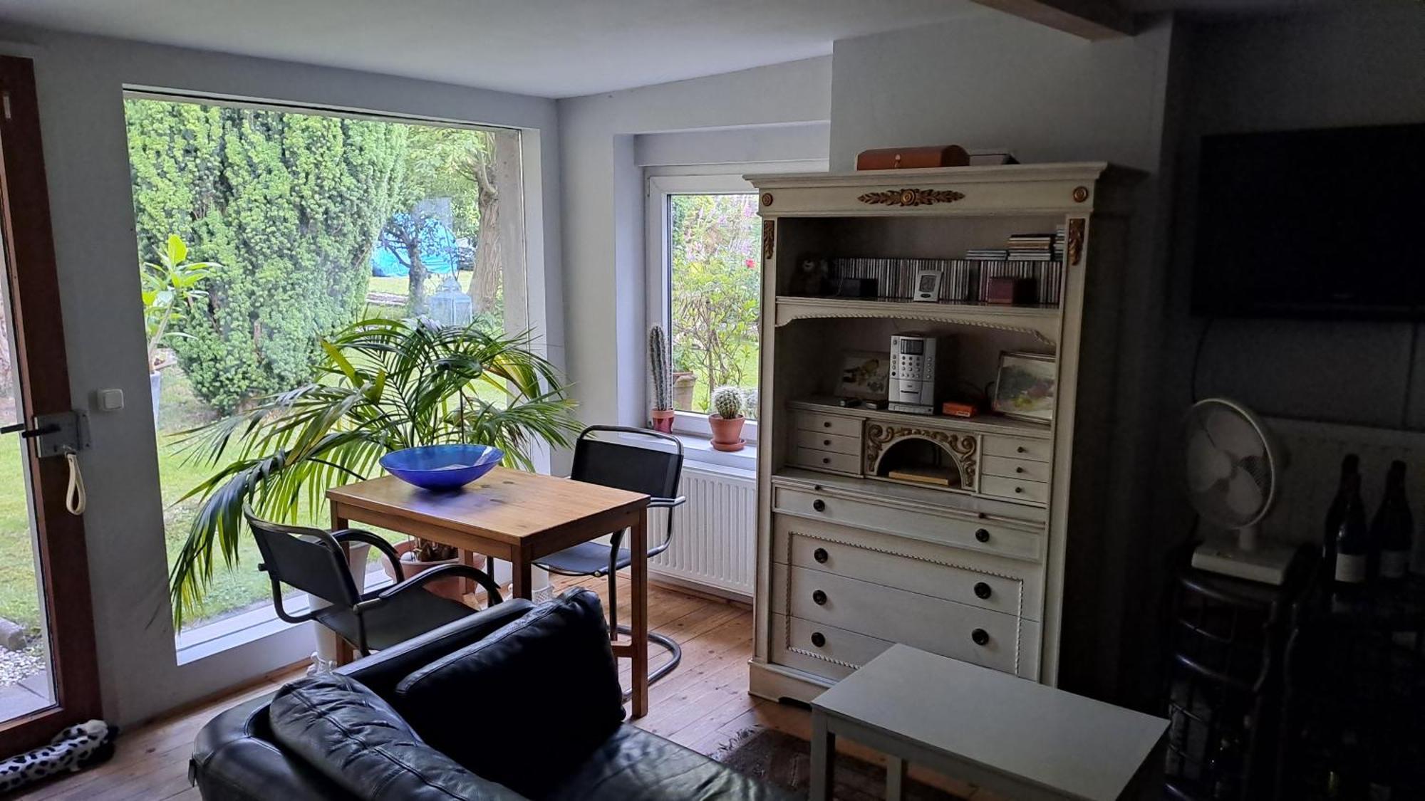 Apartmenthaus Mit Sauna Und Whirlpool Krefeld Exterior foto